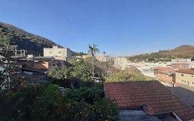 Apt superior com 2 qtos e 1 vaga